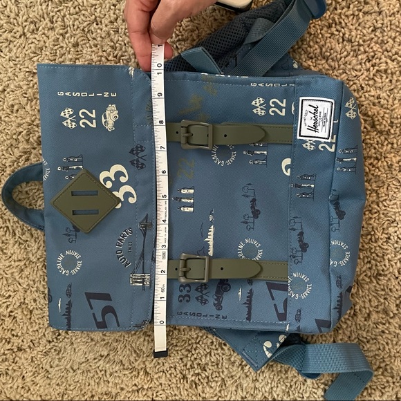 Hershel Kids Survey Mini backpack - Picture 3 of 9